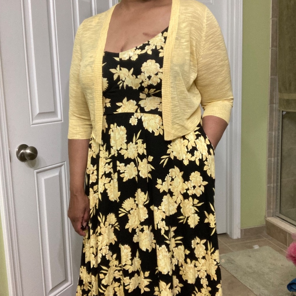 TORRID NWT MAXI SUPER SOFT TIERED DRESS Floral Print Size 1 - Picture 8 of 16